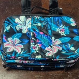 Brand New Lug Flatbed In Hibiscus Multi!